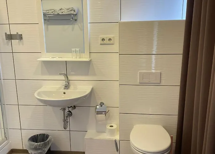 Apart-hotel Eventhaus 3*